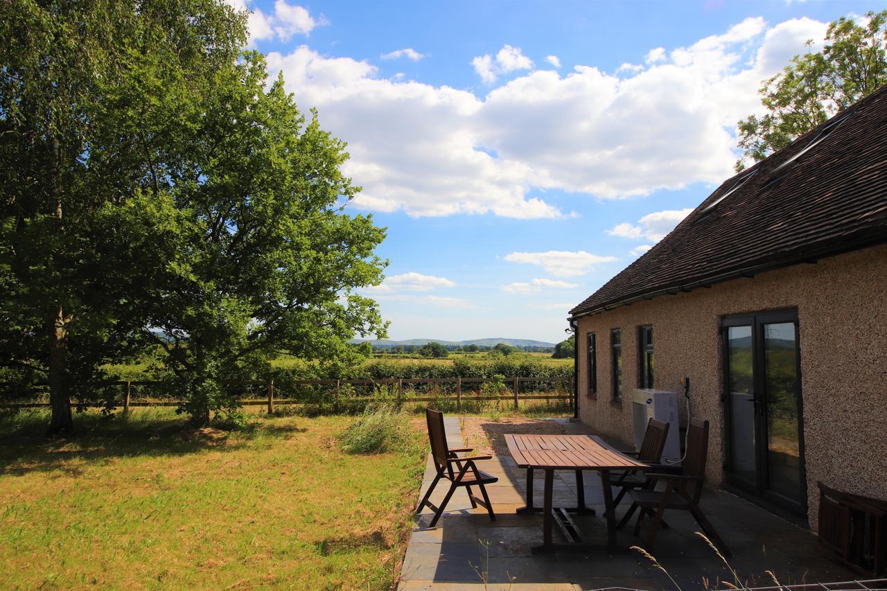 South Cottage - Rural Gem In The Heart Of The Sussex Countryside Twineham エクステリア 写真