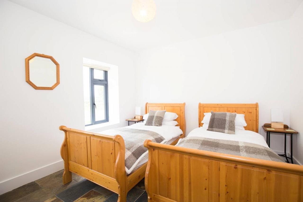 South Cottage - Rural Gem In The Heart Of The Sussex Countryside Twineham エクステリア 写真