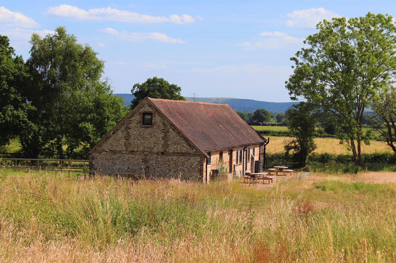South Cottage - Rural Gem In The Heart Of The Sussex Countryside Twineham エクステリア 写真